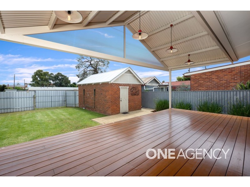 5 ERIN STREET, Turvey Park NSW 2650