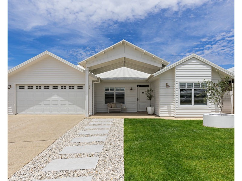 146 BRADMAN DRIVE, Boorooma NSW 2650