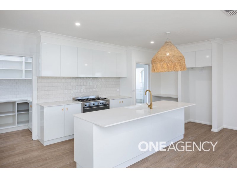 89 JUMBUCK DRIVE, Gobbagombalin NSW 2650