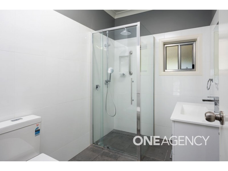 77 BROOKONG STREET, Lockhart NSW 2656