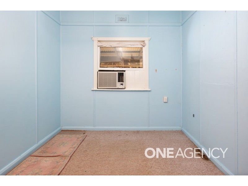 77 BROOKONG STREET, Lockhart NSW 2656