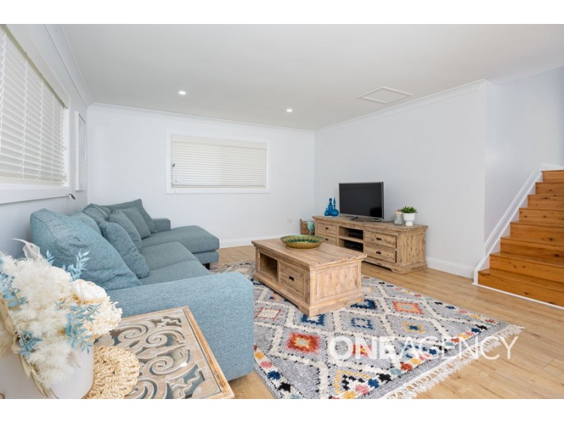 15 BANKS AVENUE, Kooringal NSW 2650