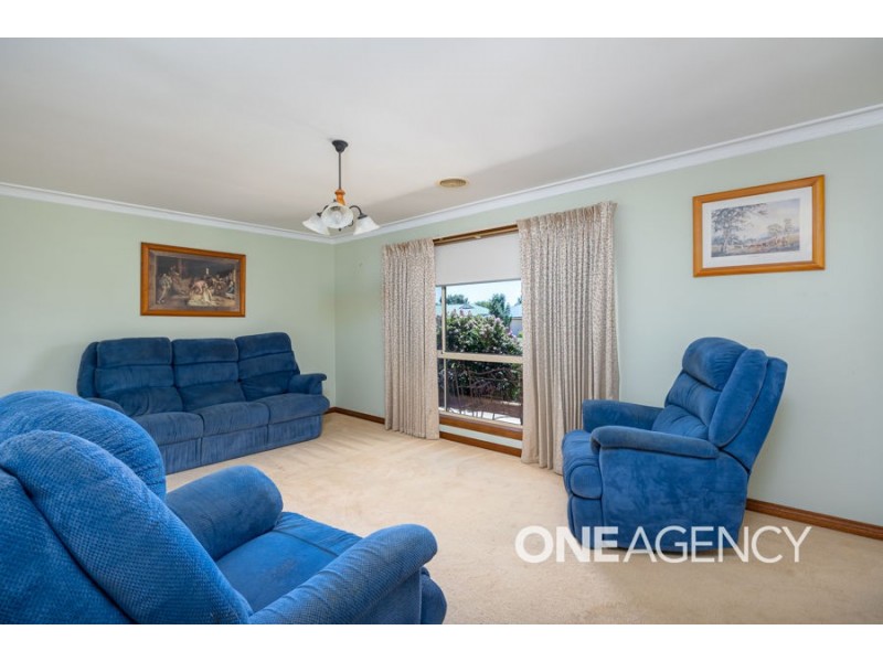 29 WOOMERA PLACE, Glenfield Park NSW 2650