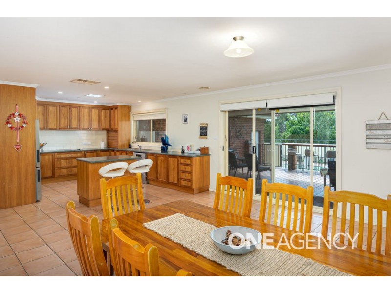 5 LILLI PILLI PLACE, Springvale NSW 2650