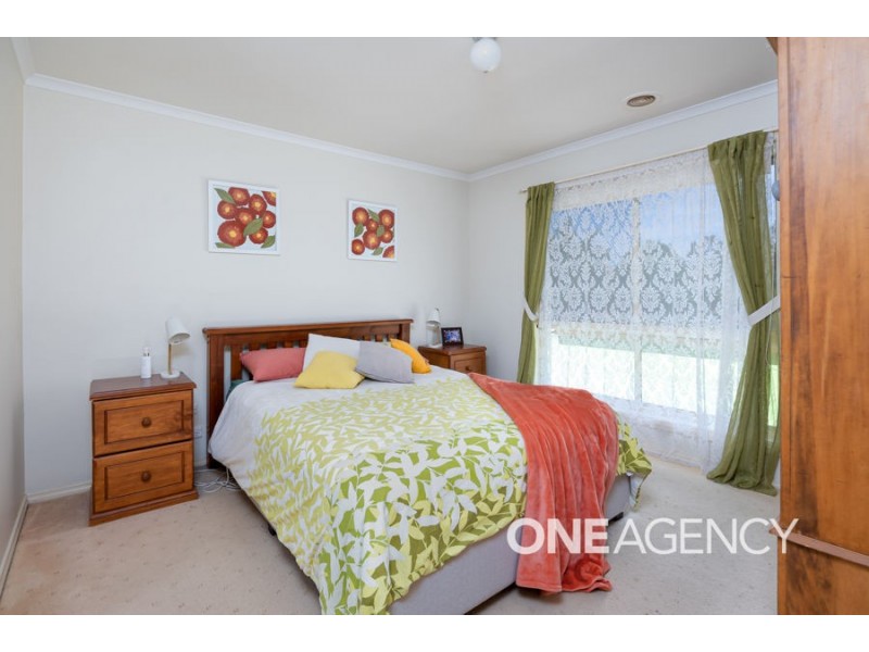 5 LILLI PILLI PLACE, Springvale NSW 2650