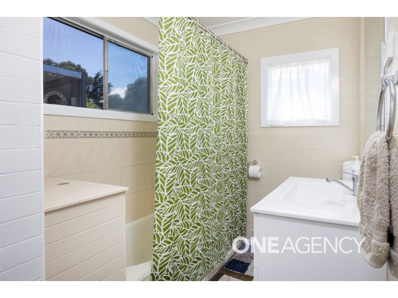 101 MEADOW STREET, Kooringal NSW 2650