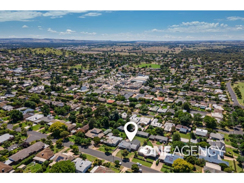 101 MEADOW STREET, Kooringal NSW 2650