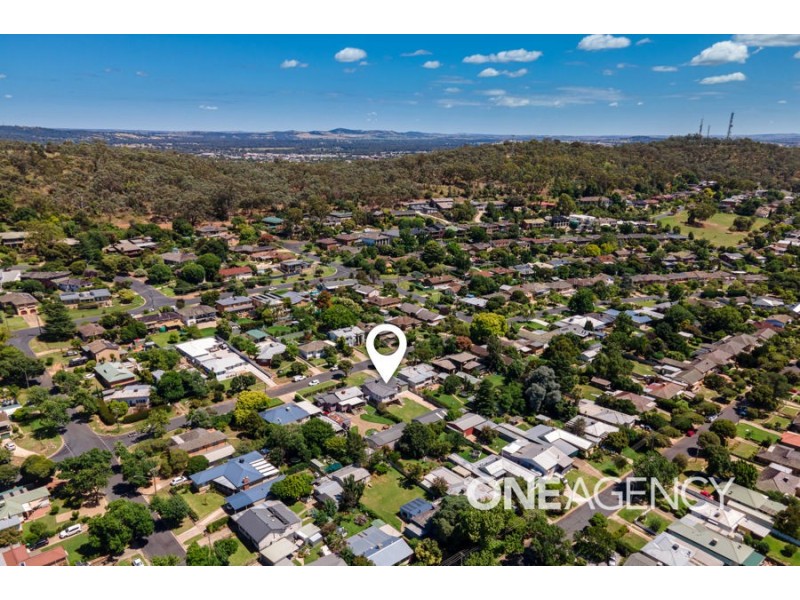 101 MEADOW STREET, Kooringal NSW 2650