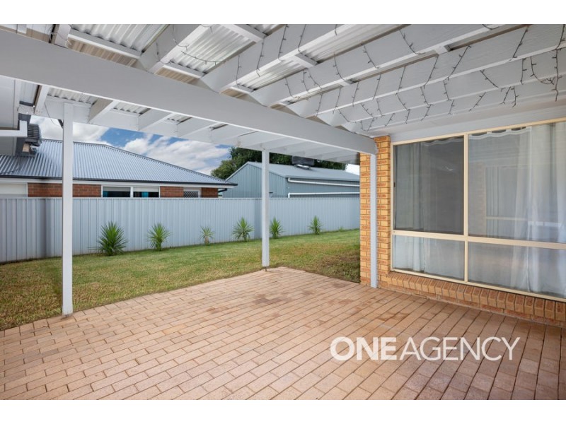 8 KURRAJONG AVENUE, Forest Hill NSW 2651