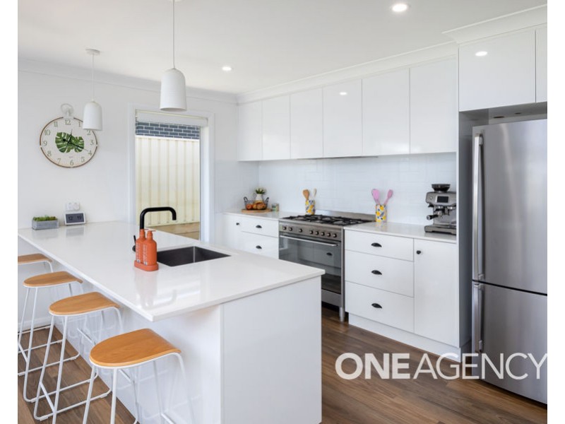 30 COOTAMUNDRA BOULEVARD, Gobbagombalin NSW 2650