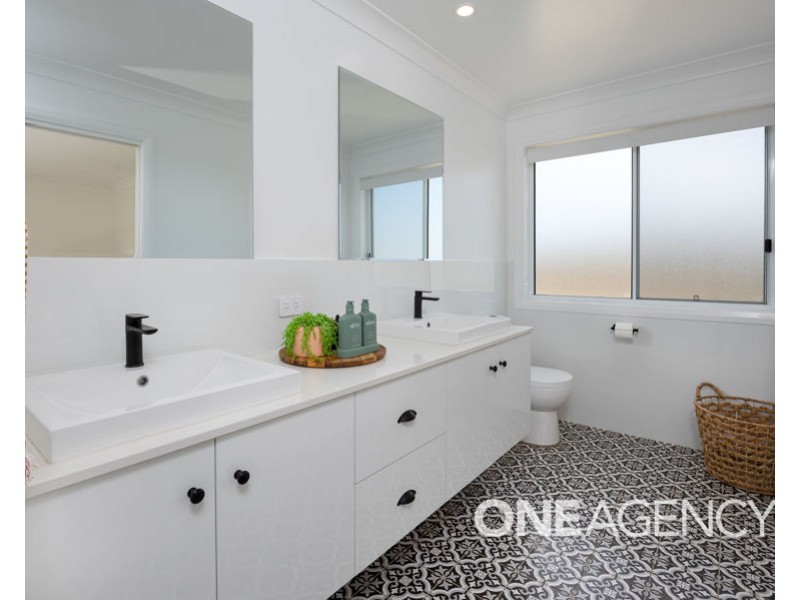 30 COOTAMUNDRA BOULEVARD, Gobbagombalin NSW 2650