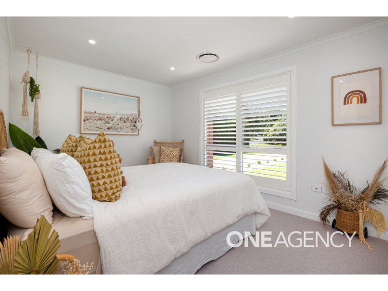 91 BALMORAL CRESCENT, Lake Albert NSW 2650