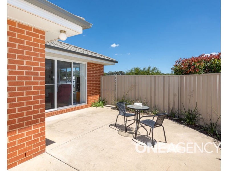 60 YARRAWAH CRESCENT, Bourkelands NSW 2650