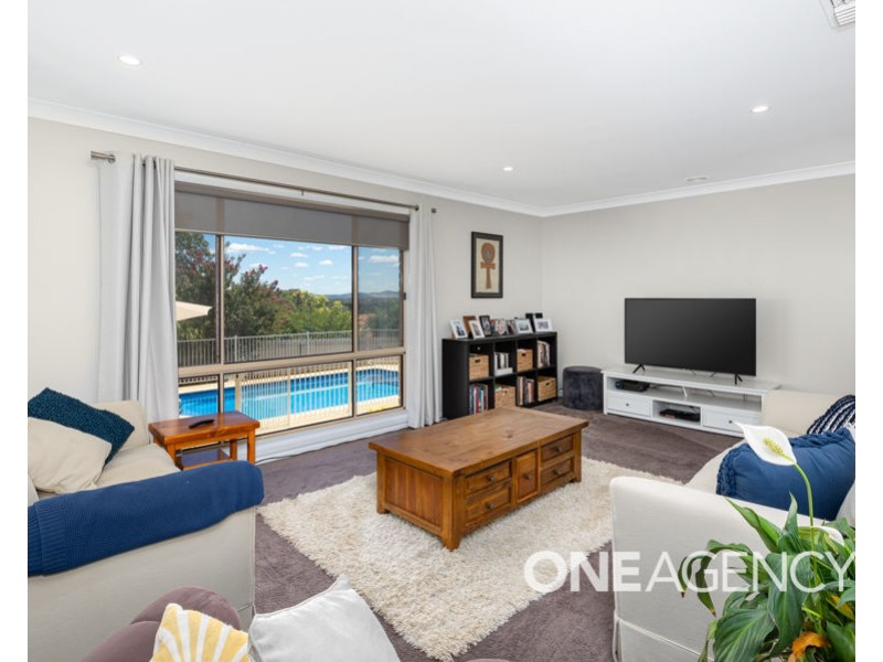 1 ELLWOOD CLOSE, Bourkelands NSW 2650