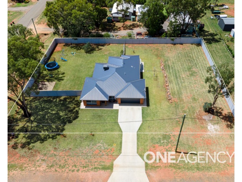 21 DON STREET, Marrar NSW 2652