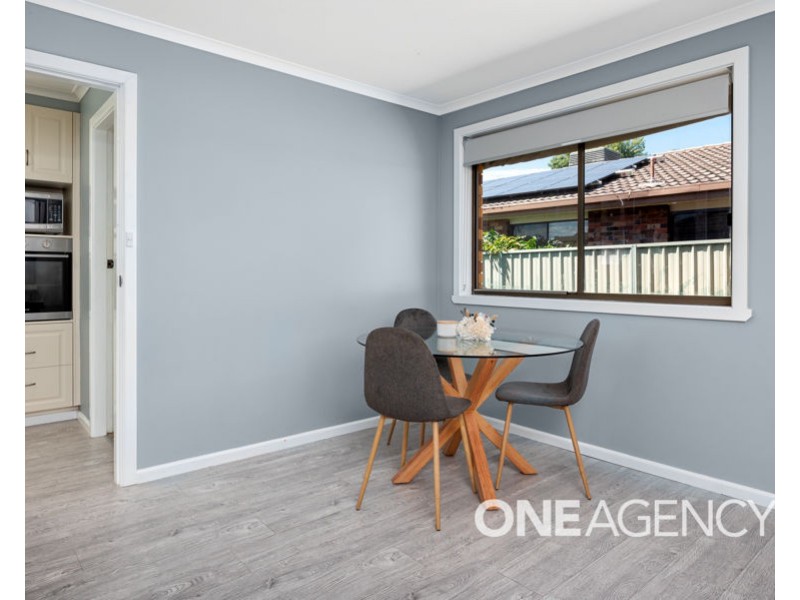 21 PINAROO DRIVE, Glenfield Park NSW 2650