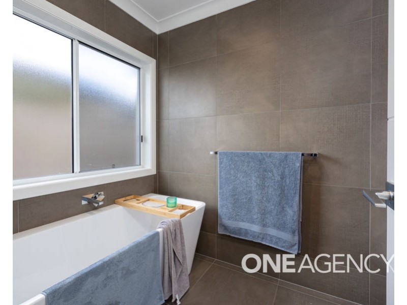43 GASNIER LOOP, Boorooma NSW 2650