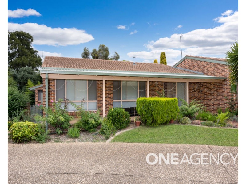 2/438 KOORINGAL ROAD, Kooringal NSW 2650