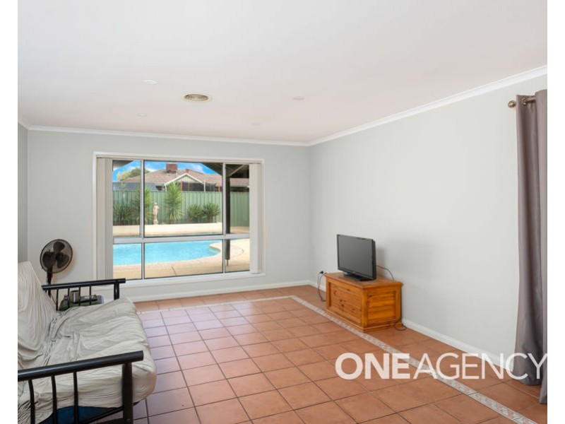 18 GOBORRA STREET, Glenfield Park NSW 2650