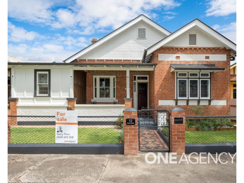 12 PETER STREET, Wagga Wagga NSW 2650