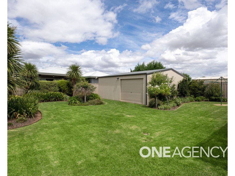 84 MIMA STREET, Glenfield Park NSW 2650