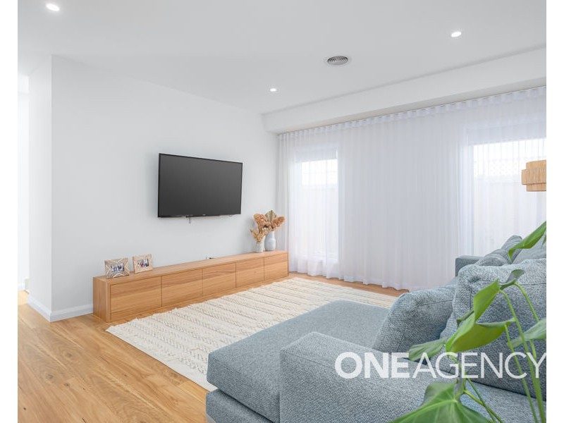19 JIMBEROO LOOP, Gobbagombalin NSW 2650