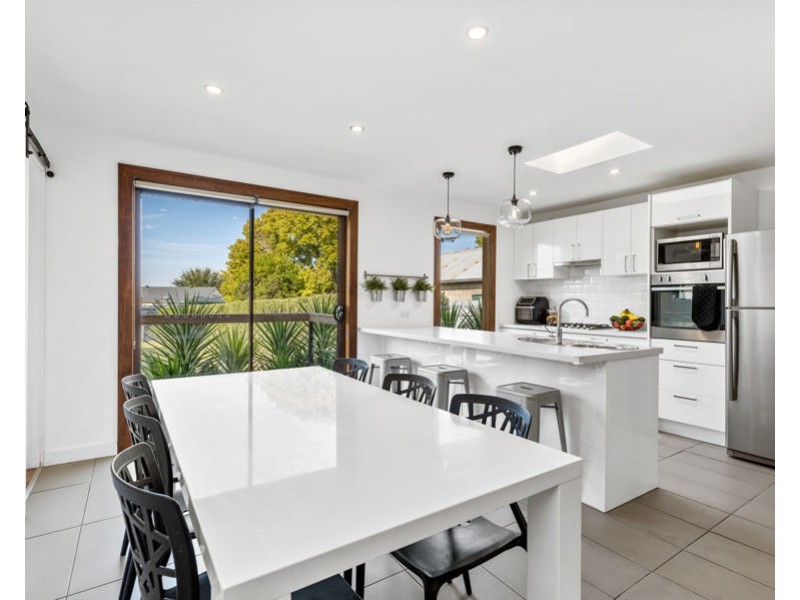 48 STANLEY STREET, Kooringal NSW 2650
