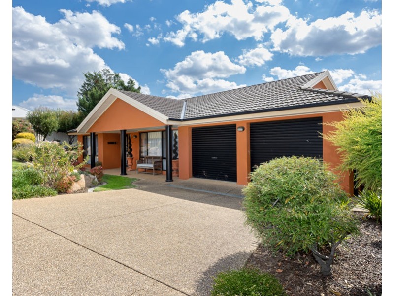 5/18 HARGRAVE AVENUE, Lloyd NSW 2650