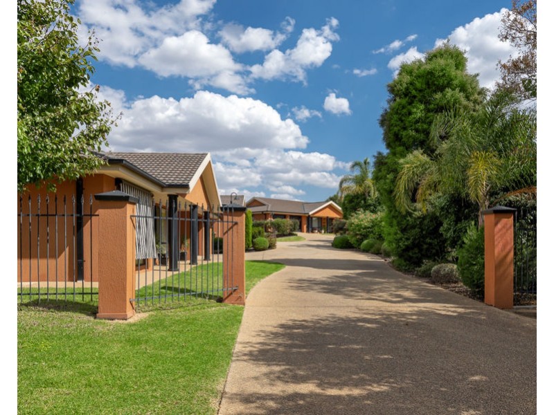 5/18 HARGRAVE AVENUE, Lloyd NSW 2650