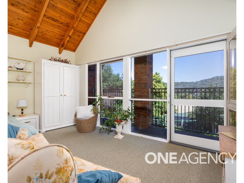 39 CHURCHILL AVENUE, Kooringal NSW 2650