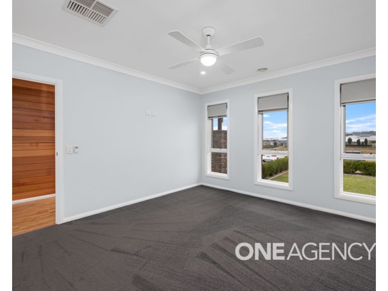 45 BARMEDMAN AVENUE, Gobbagombalin NSW 2650