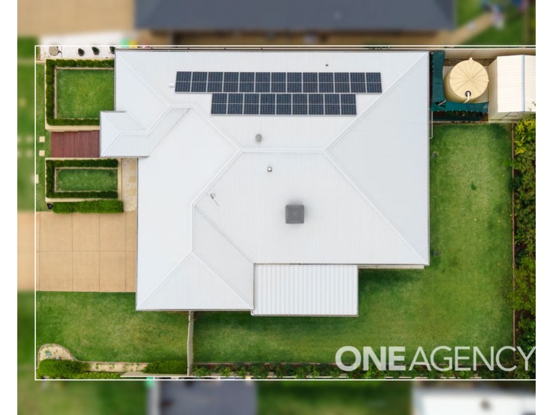 45 BARMEDMAN AVENUE, Gobbagombalin NSW 2650