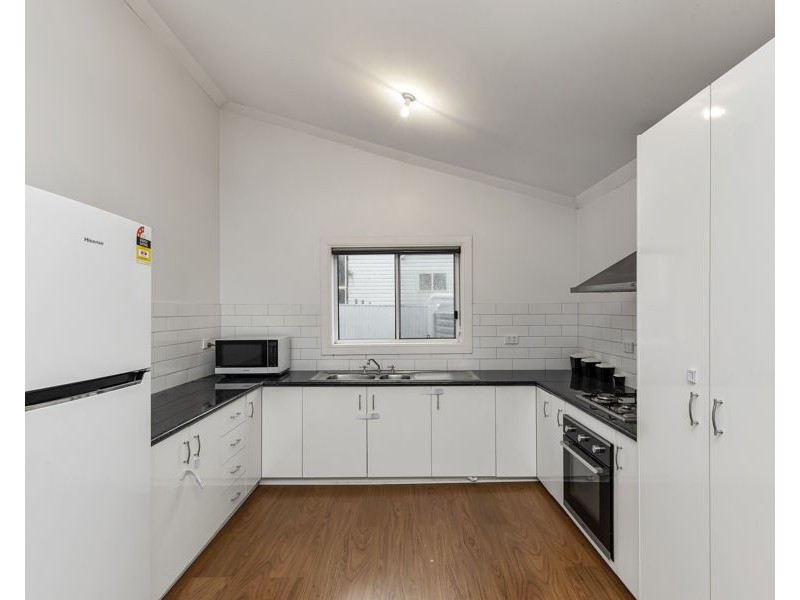 28 MIMOSA STREET, Coolamon NSW 2701