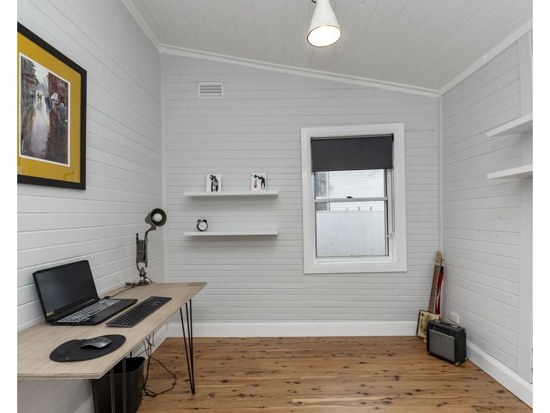 28 MIMOSA STREET, Coolamon NSW 2701