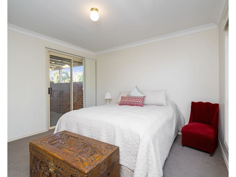 1/49 BEREMBEE ROAD, Bourkelands NSW 2650