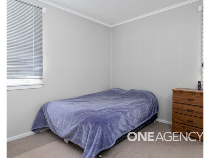 8 MADANG STREET, Ashmont NSW 2650