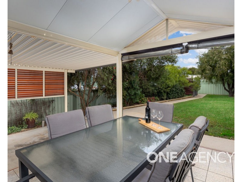 9 SACKVILLE DRIVE, Forest Hill NSW 2651