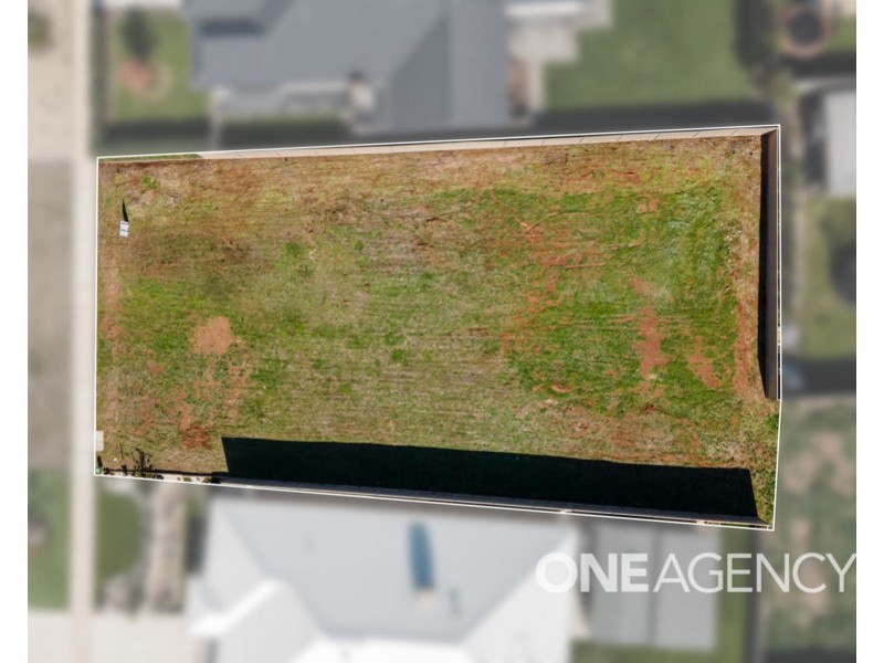 10 BONNER STREET, Lloyd NSW 2650