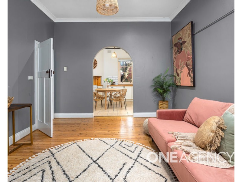 39 MEURANT AVENUE, Wagga Wagga NSW 2650