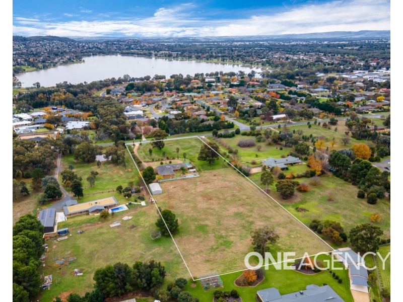 62 GREGADOO ROAD, Lake Albert NSW 2650