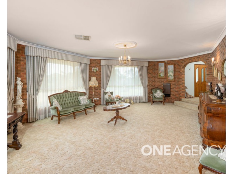 62 GREGADOO ROAD, Lake Albert NSW 2650