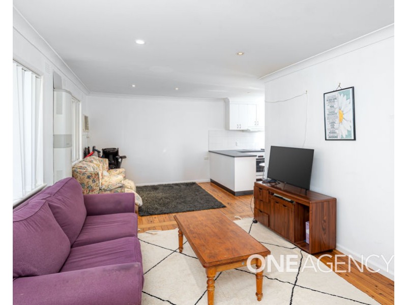 2/95 MEADOW STREET, Kooringal NSW 2650