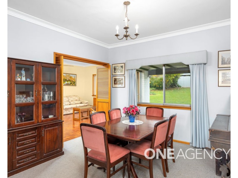 5 MISSOURI AVENUE, Tolland NSW 2650