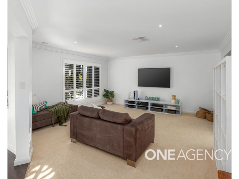 4 YOOGALI STREET, Glenfield Park NSW 2650