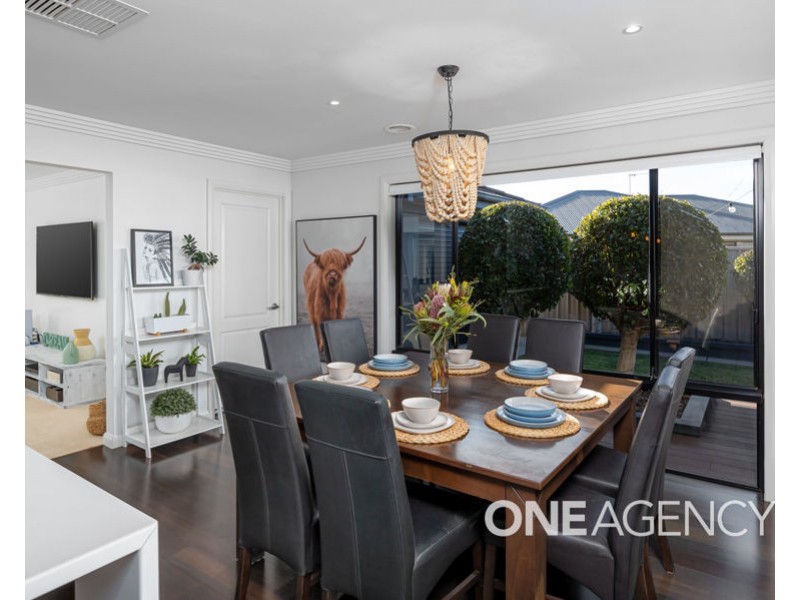 4 YOOGALI STREET, Glenfield Park NSW 2650