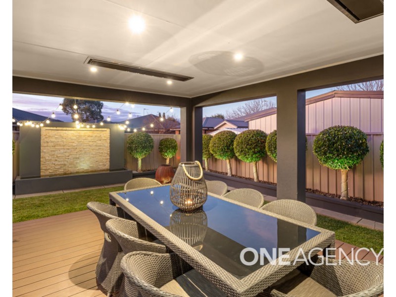4 YOOGALI STREET, Glenfield Park NSW 2650