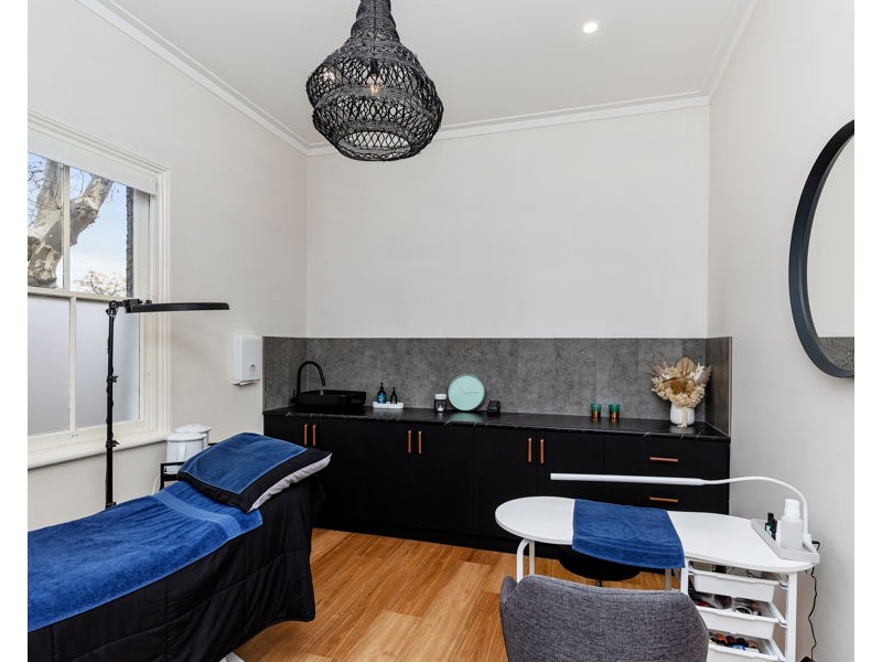 39 CRAMPTON STREET, Wagga Wagga NSW 2650