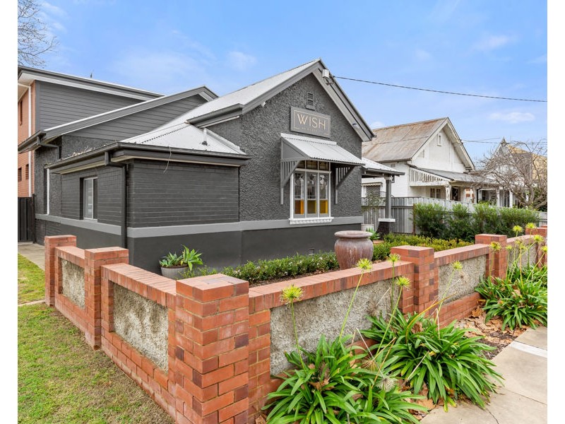 39 CRAMPTON STREET, Wagga Wagga NSW 2650