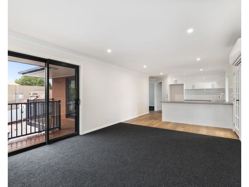 39 CRAMPTON STREET, Wagga Wagga NSW 2650
