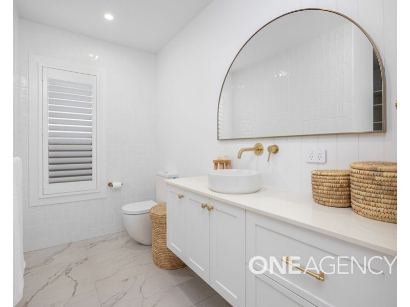 5 JUMBUCK DRIVE, Gobbagombalin NSW 2650